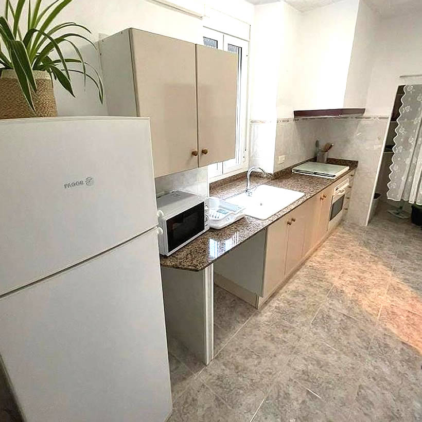 Sala de estar/comedor TV pantalla plana, sofá, Internet alquilar de Verano Delta de l'Ebre